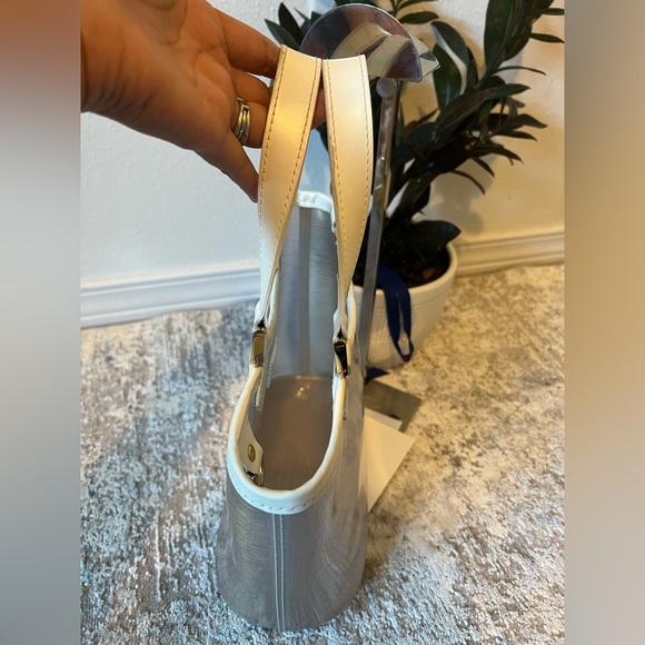 🌹RARE LOUIS VUITTON Epi Plage Mini Lagoon Bay Tote
Bag White Clear - Picture 5 of 14